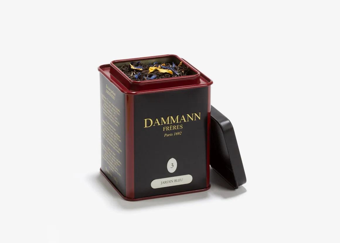 Jardin Bleu – Thé noir aux notes de fraise et rhubarbe, boîte 100 g