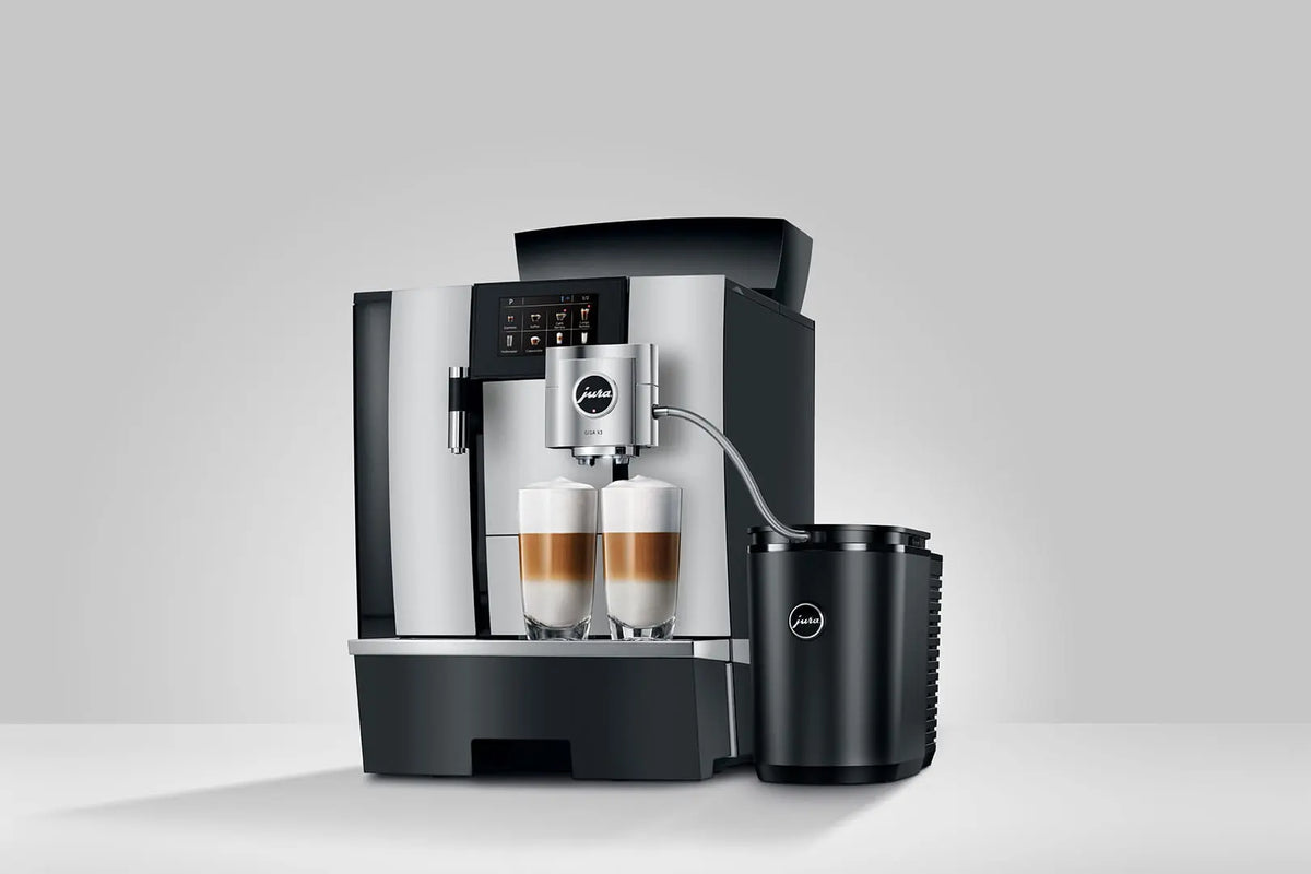 Refroidisseur à lait JURA Cool Control 2,5 L noir pour machine à café professionnelle connecté à uneJura Giga X3.