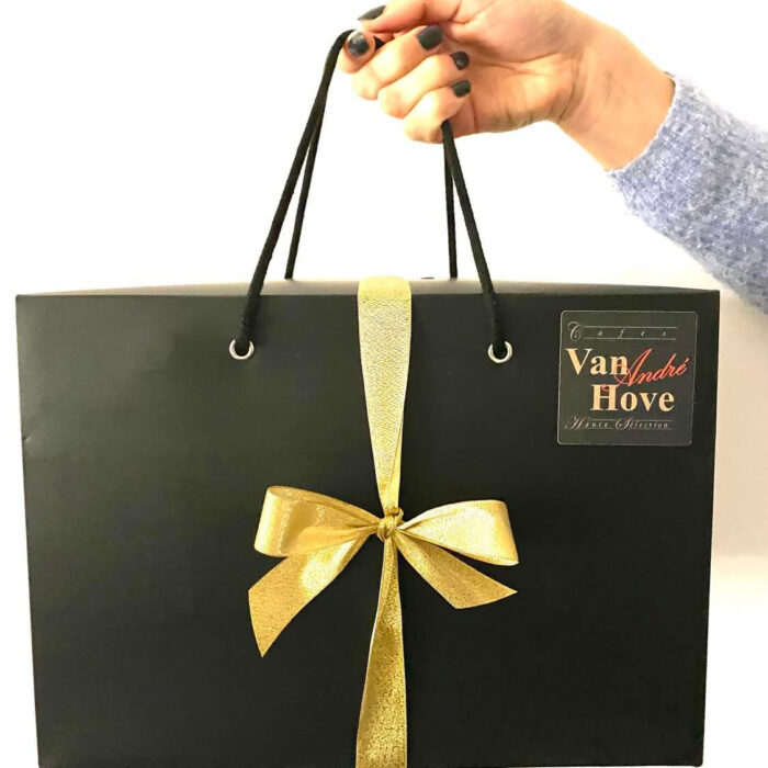Sac boîte pelliculé effet mat noir
