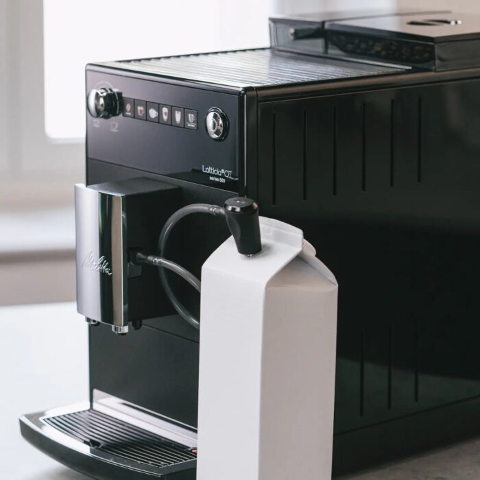 Latticia® OT (One Touch) automatic espresso machine with grinder