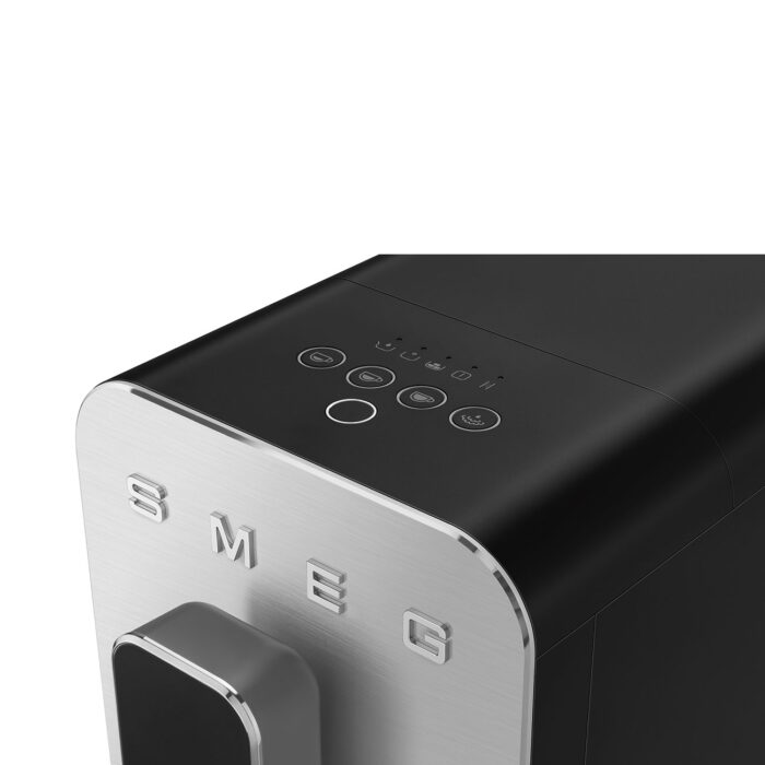 Machine à café SMEG automatique Bean to Cup Noir avec buse eau chaude / vapeur