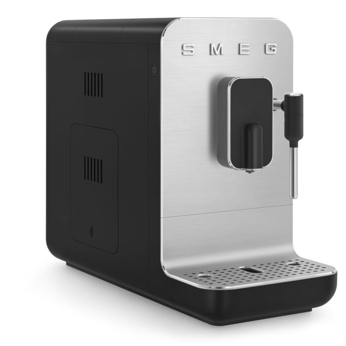 Machine à café SMEG automatique Bean to Cup Noir avec buse eau chaude / vapeur