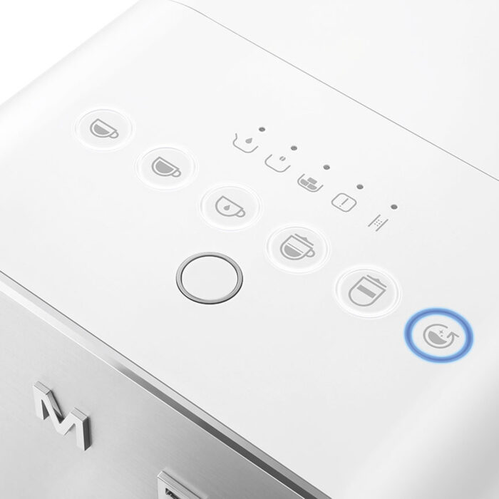 Machine à café SMEG couleur blanc entièrement automatique avec système de lait intégré